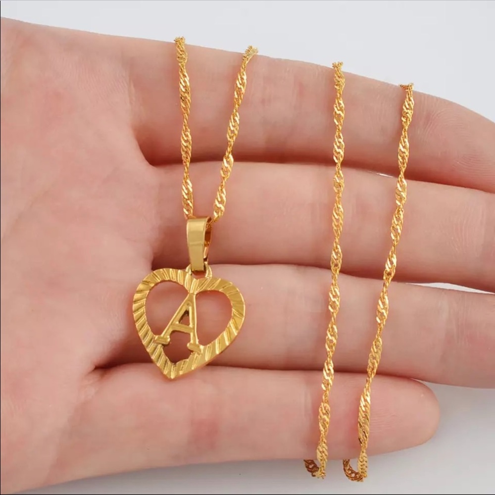 New 18k gold plated letter heart necklace